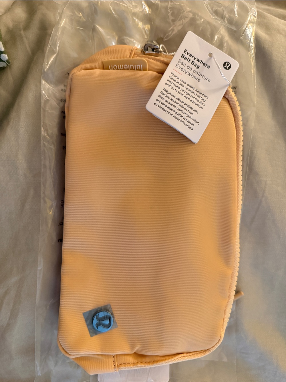 lululemon athletica Everywhere Belt Bag - khaki